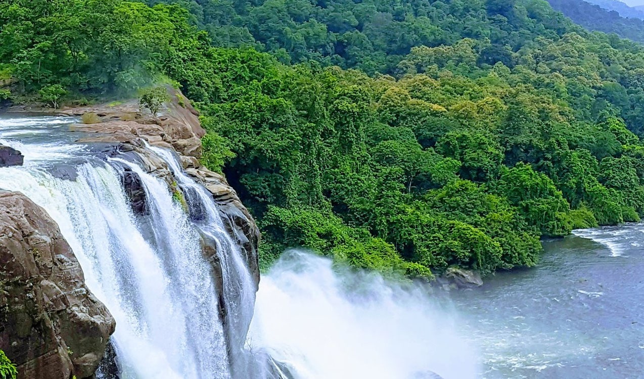 Cochin and Athirapally Waterfall Escape - India tour packages